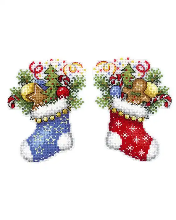 Preisreduziert Stickpackung Plastik Canvas Weihnachtsstrümpfe 2-er Pack