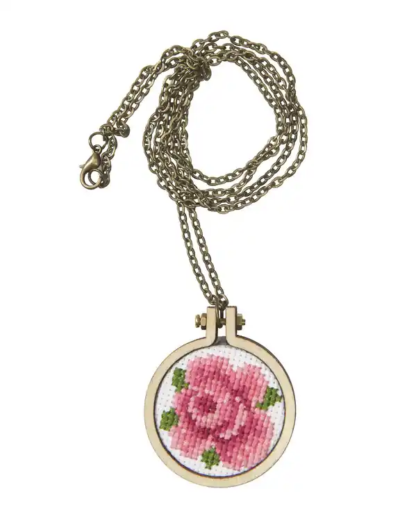 Stickpackung Stickerei Rose für Halskette Original