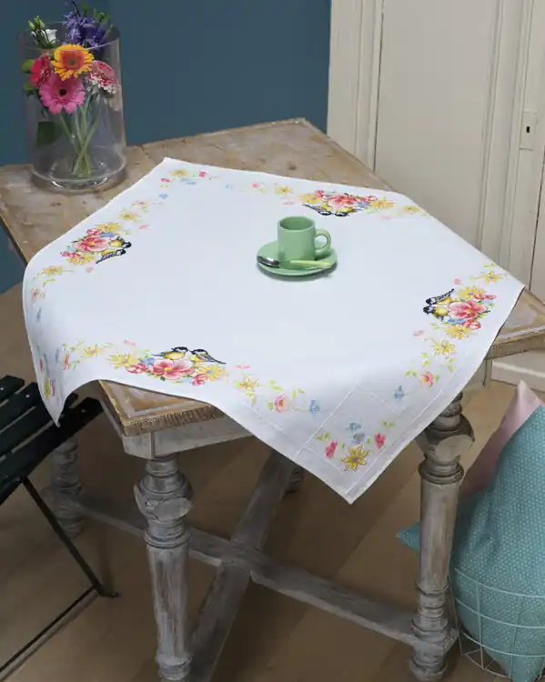 Mitteldecke Blumen mit oder ohne Garn Solange Der Vorrat Reicht