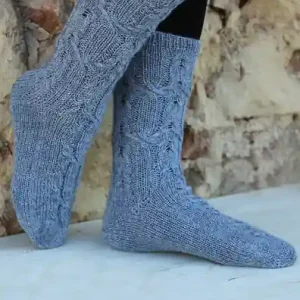 Socken mit Flechtmuster aus Regia Premium Bamboo Markenprodukt