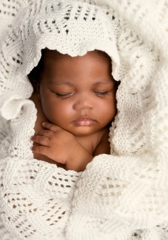 Babydecke mit Lochmuster aus Ecopuno Neue Ware