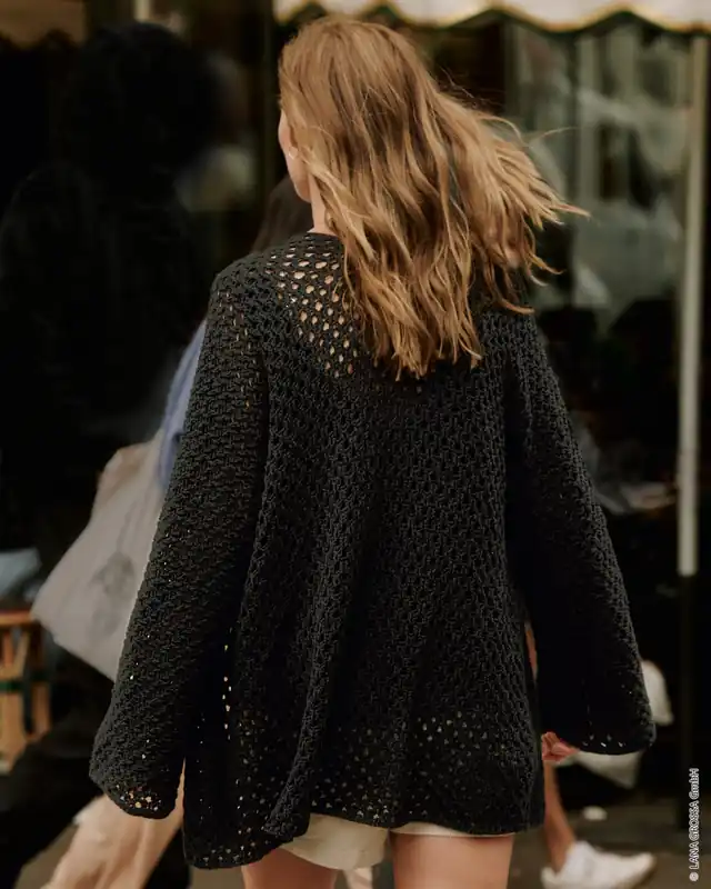 Lochmuster-Twinset-Jacke aus Dodici Finale Aktion