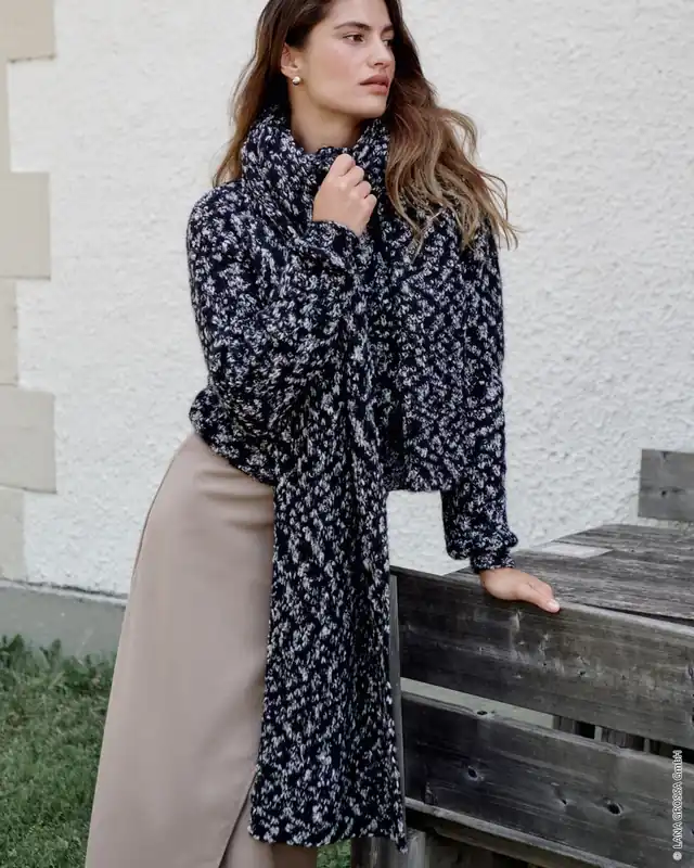 Preisreduziert Schal Im Halbpatent aus Lala Berlin Buffy