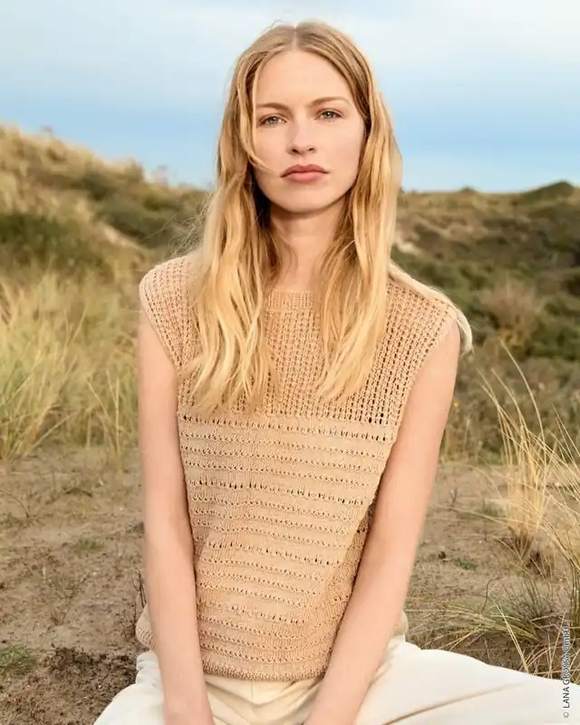 Markenware Top Im Struktur- Und Lochmuster aus Cotton Wool