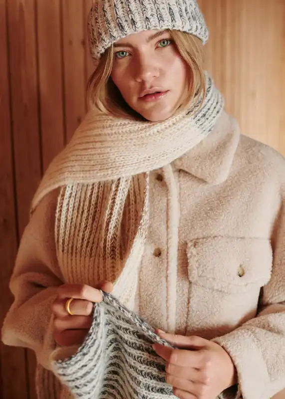 Schal mit zweifarbigen Patent aus Ecopuno/Setasuri Sichere Zahlung