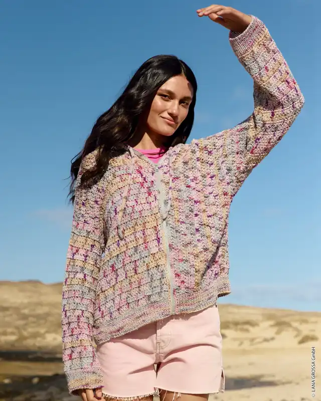 Hoodie Im Stäbchenmuster aus Torto Direkt Vom Hersteller