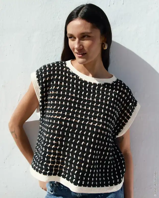 Neuheit Top Im Stäbchen-Karomuster aus Elastico