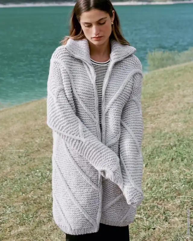 Kurzmantel aus Ecopuno Chunky Mengenrabatt