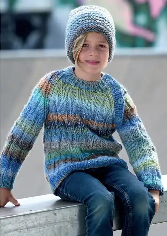 Raglanpullover und Mütze aus Linie 359 Fano Weltweiter Versand