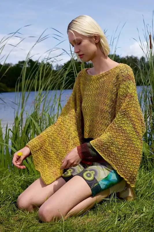 Poncho Golda aus Illusion Jetzt Kaufen