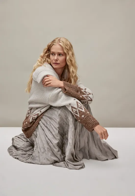 Neu Im Sortiment Jacke Mit Kragen aus Natural Alpaca Pelo & Glamour