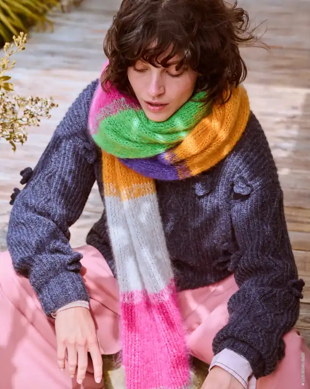 Schnäppchen Pullover Mit Häkelblumen aus Brigitte No. 2