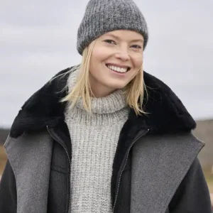 Knallerangebot Schalkragen Tide aus Rowan Softest Alpaca