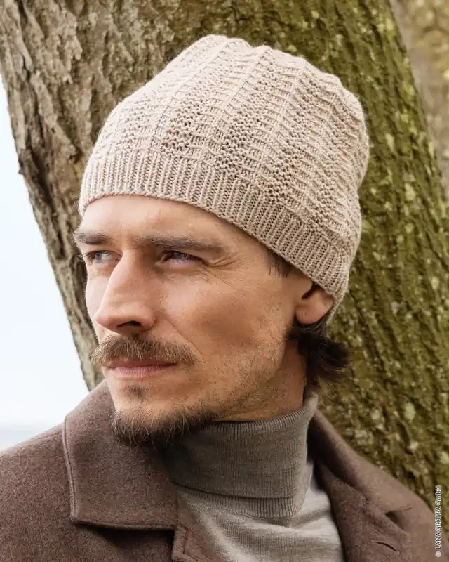 Mütze Im Strukturmuster aus Cool Wool Solange Der Vorrat Reicht