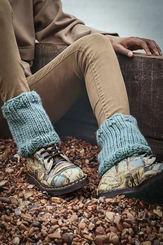 Gaiters Bucket Tops aus WOOLADDICTS Fire Wochenendangebot