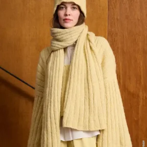 Schal Mit Rippenmuster aus Airy Finale Aktion