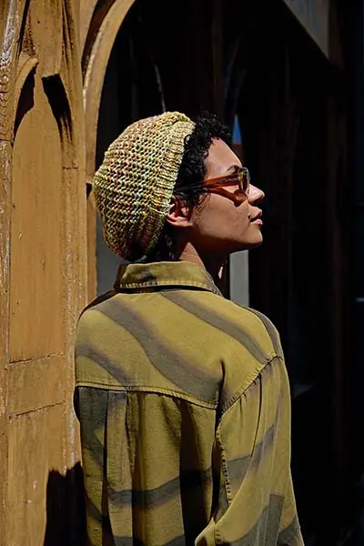 Kostenloser Versand Mütze Cindy aus Lisboa