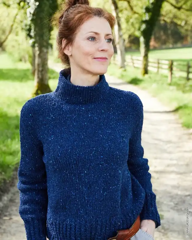 Exklusiv Damenpullover Mit Zöpchenmusterbund aus Landlust Soft Tweed 90