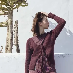 Im Trend Top Down Jacke Entwined aus WOOLADDICTS Memory