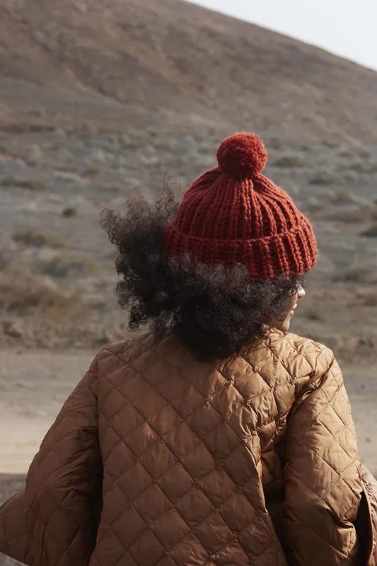 Neue Kollektion Mütze Fired Clay aus WOOLADDICTS Fire