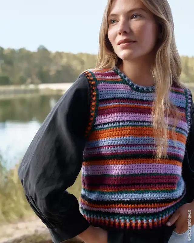 Geprüft Pullunder Mit Dekorativen Blenden aus Brigitte No. 2