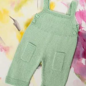 Latzhose aus Baby Cotton Weltweiter Versand