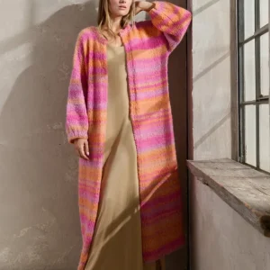 Nur Für Kurze Zeit Mantel Mit Angestrickten Ärmeln aus Gigante