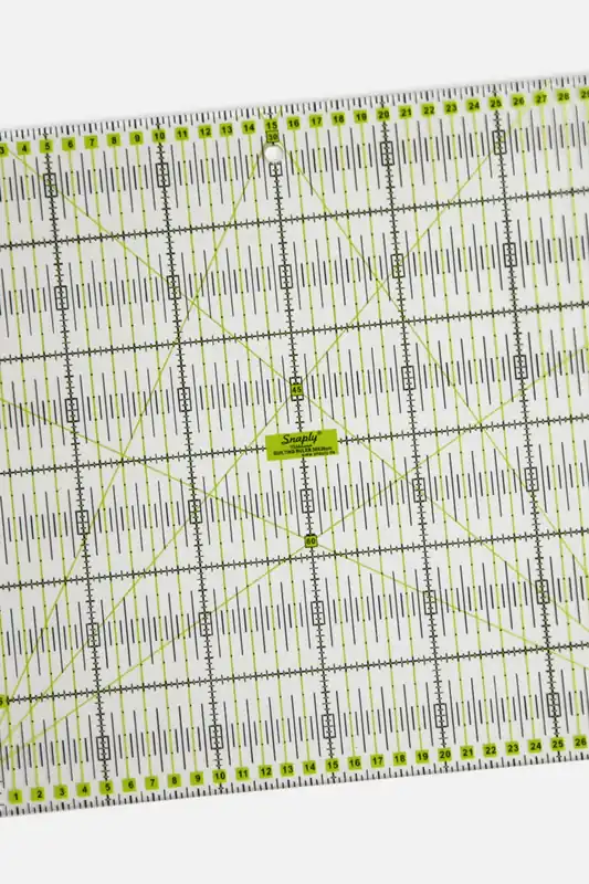 Letzte Chance Patchwork Lineal 30x30cm