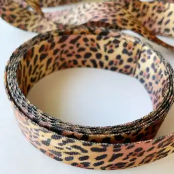 Leopard Print Webbing – Leopardenmuster Gurtband für Taschen & Accessoires – Sew Hungry Hippie – 5 yards / 4,5m Nur Für Kurze Zeit