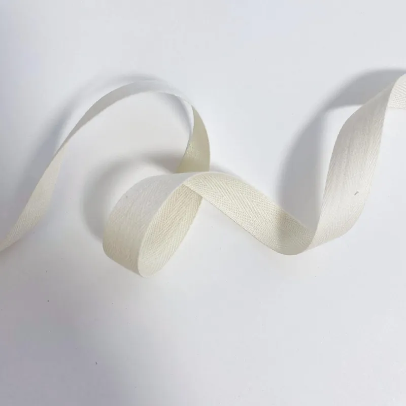 Expressversand Köperband creme 1,5cm breit – Fischgrät Baumwoll Nahtband Einfassband Saumband