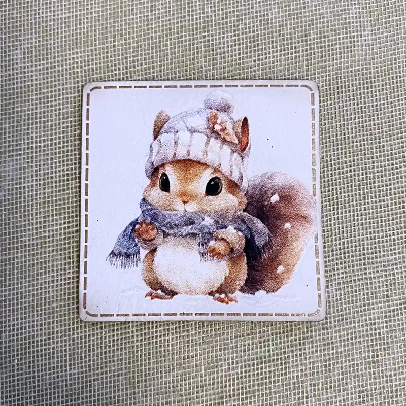 Neuheit Aufnäher Label – Winter Eichhörnchen – für einzigartige Nähprojekte, Strickwerke & Gebasteltes