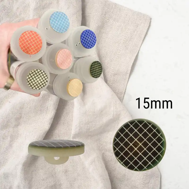 runder Knopf mit Öse 15mm schwarz kariert – Zierknopf Blusenknopf Kleiderknopf Karomuster Mengenrabatt