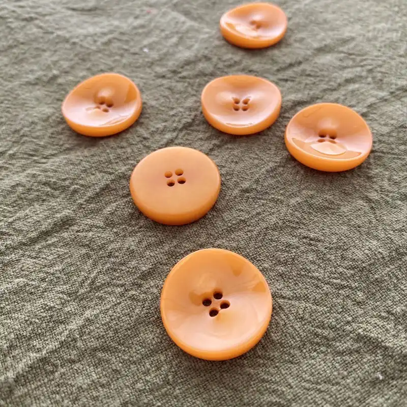 edler runder 3D Knopf ocker senf 25mm für Jacke Mantel West Tasche Mengenrabatt