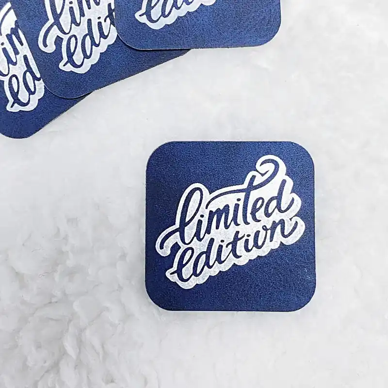 Aufnäher Label – LIMITED EDITION blau – für einzigartige Nähprojekte, Strickwerke & Gebastelte Meistverkauft