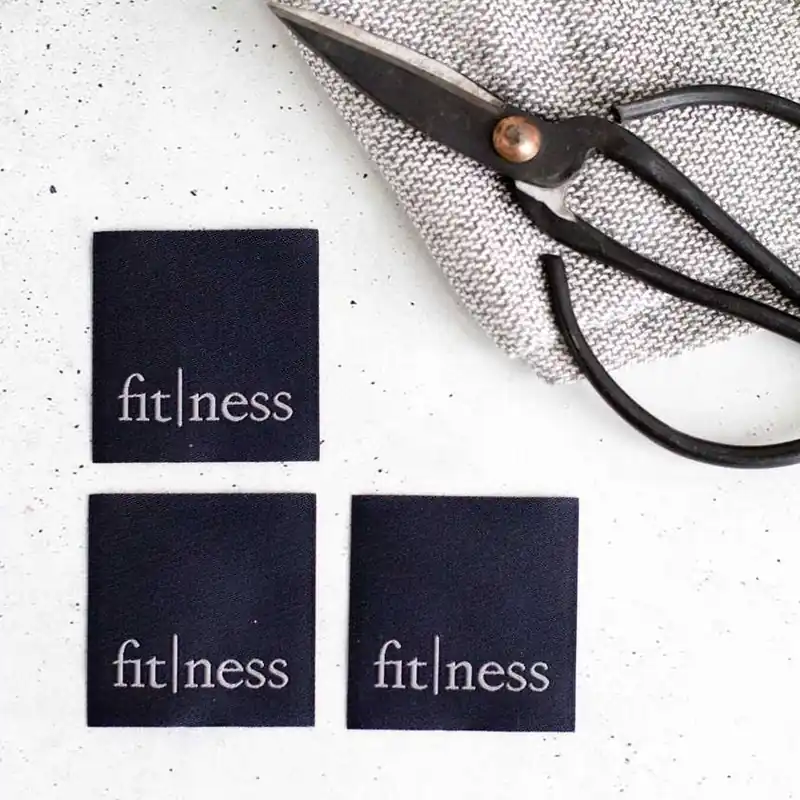 Solange Der Vorrat Reicht Maxi Webetikett – fitness – Aufnäher von Farbenmix 5x5cm