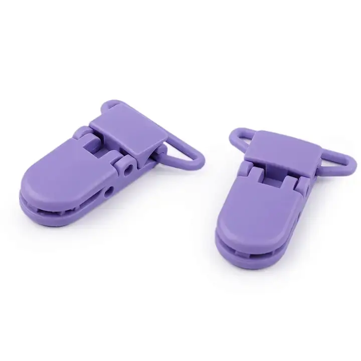 Jetzt Kaufen Schnullerketten Clip flieder lila Kunststoff für Nuckel Kinderwagenketten & Hosenträger