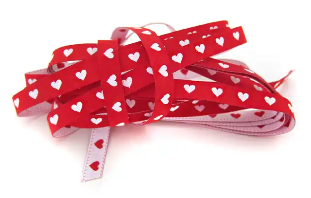 Webband HERZCHENBAND Herzen rot weiß – 0,7cm breit beidseitig Farbenmix Garantierte Lieferung