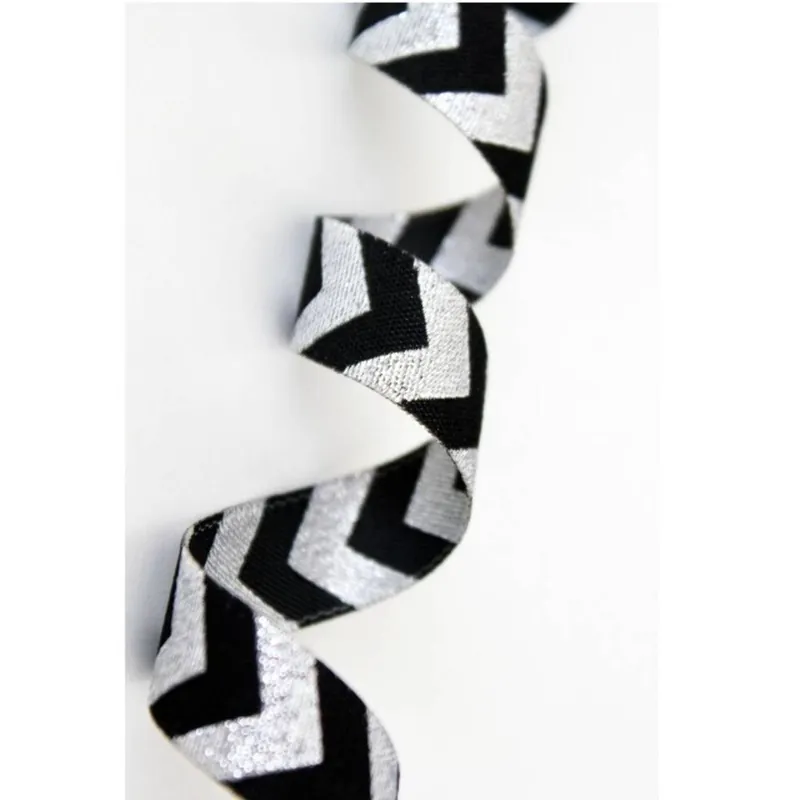 Premium Webband Chevron Schwarz Silber Metallic – 1,2cm breit von Farbenmix Zick Zack Muster