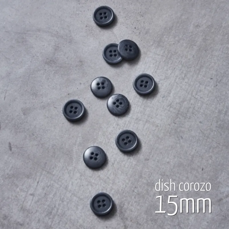 Knopf rund 15mm rauchblau 4 Loch – Dish Corozo Button dusty blue von meetMILK Mega-Angebot