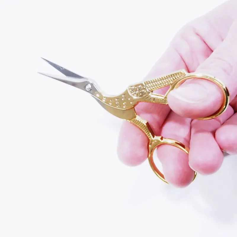 Stickschere Storch 90mm – Stoffschere Schere Madeira Prym Schnäppchen