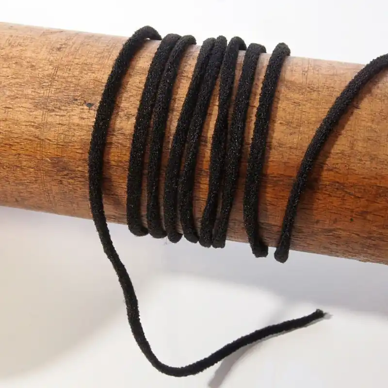 weiches Rundgummi in schwarz Ø2 mm für Masken und Bastelarbeiten – Soft Cord Maskengummi Exklusiv