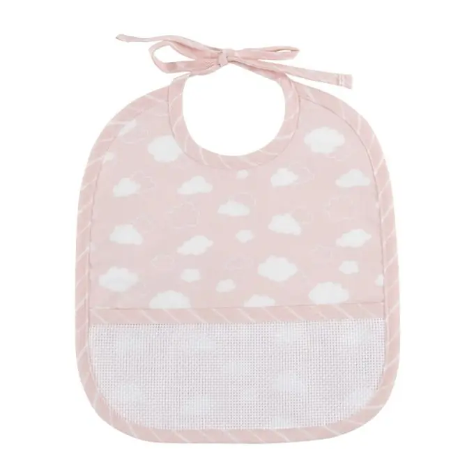 Stickerei-Lätzchen 22×27 cm Rosa Wolken – 3 Monate Geprüft