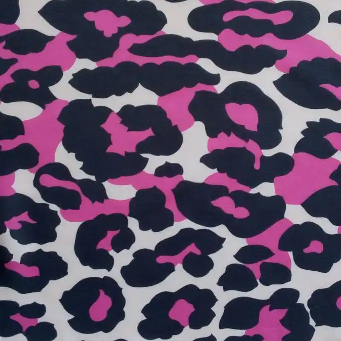 Voile Stoff Rosa und Schwarz Getupft 145 cm Breite Aktuell