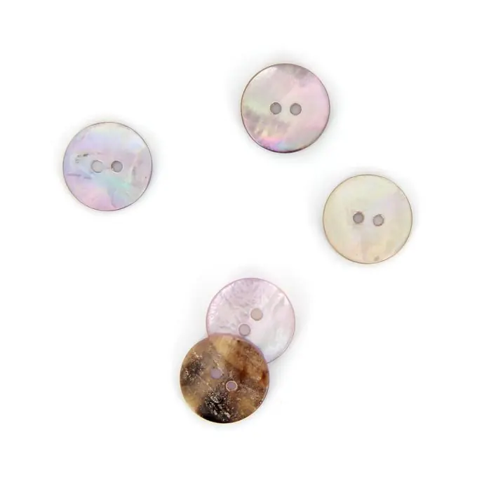 Perlmuttfarbene Knöpfe creme 15 mm Im Trend