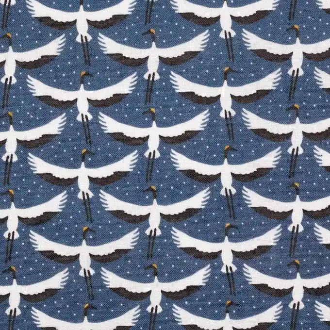Jetzt Zugreifen Blauer Baumwollstoff mit weißen Kranichen