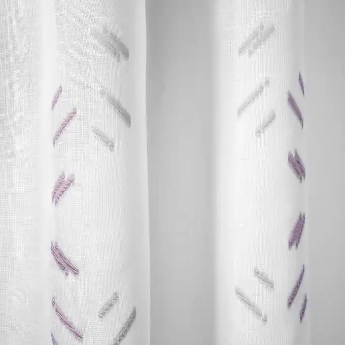 Jetzt Bestellen Weißer Tuch-Stoff rosa und graue Striche