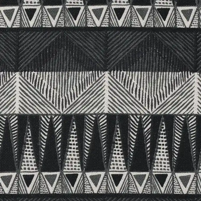 Baumwollgewebe, gefüttert mit geflochtenem Ethno-Kilim in Grau Sale