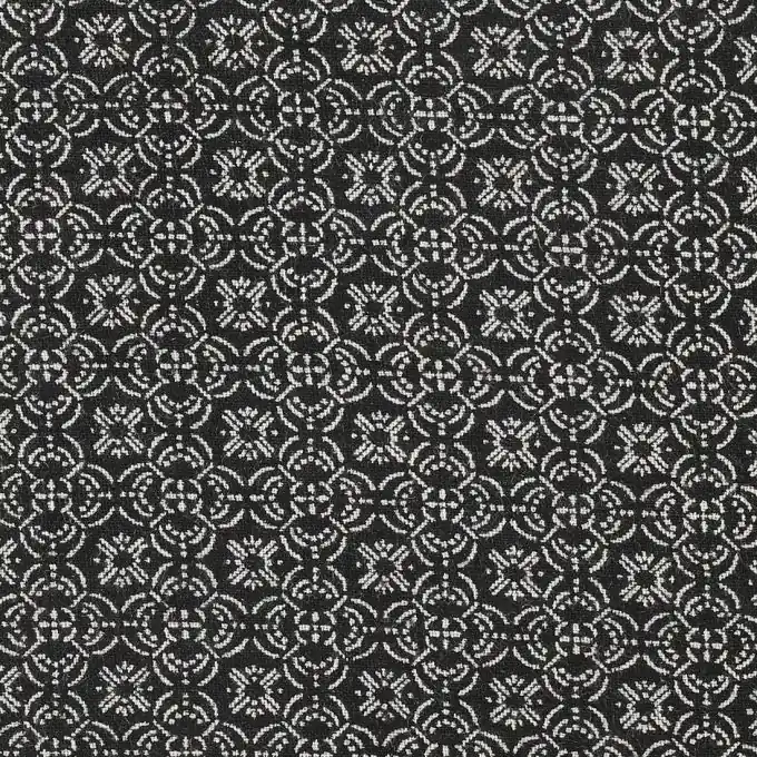 Schwarzer Leinenstoff mit geometrischen Mustern Im Trend