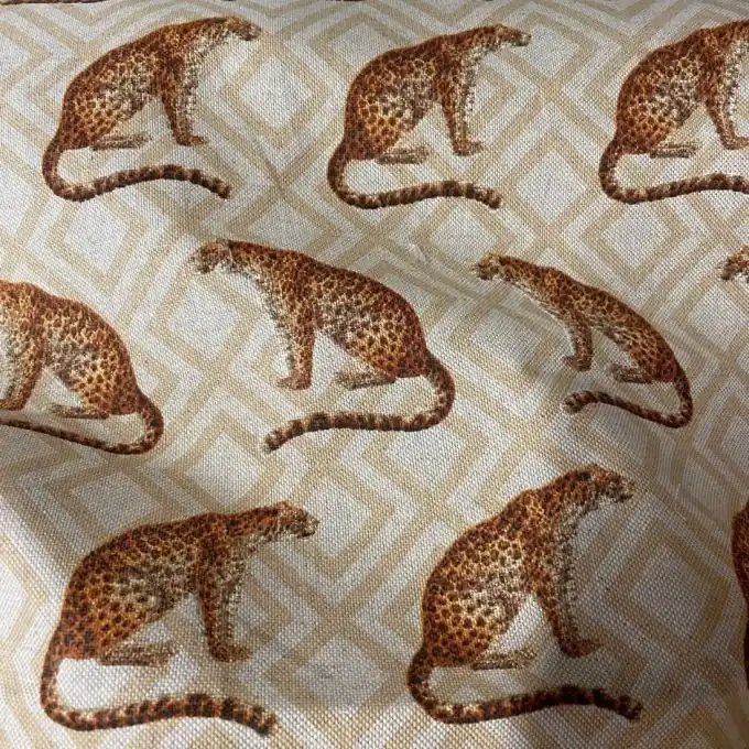 Dicker Baumwollestoff Tiger Im Trend