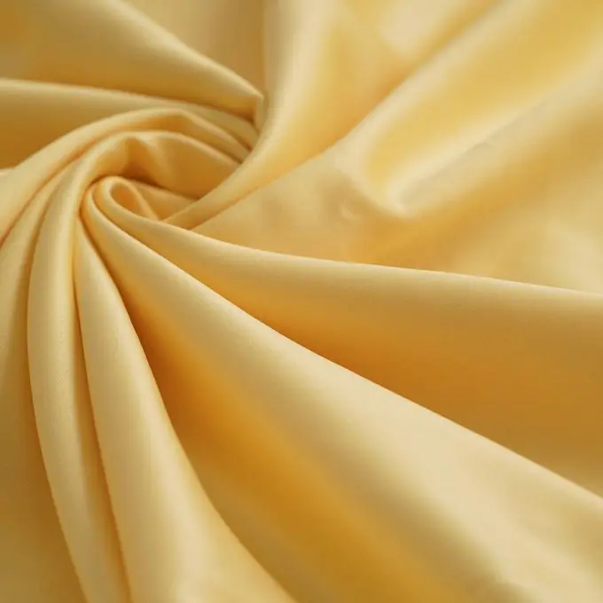 Satin-Futterstoff Golden Must-Have